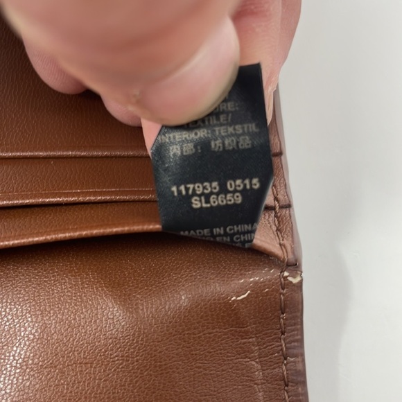 Fossil Brown Leather Folding Wallet - Picture 8 of 10